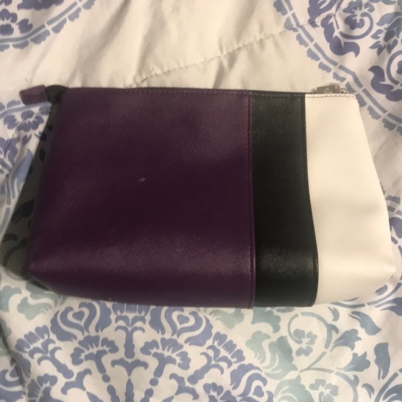 Makeup bag - Picture 3 of 5